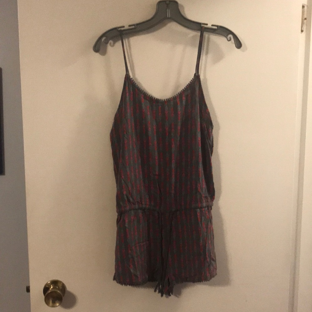 Xhilaration gray w/multi color detail romper